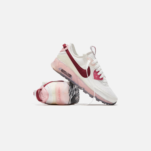 news/products-nike-wmns-air-max-terrascape-90-summit-white-pomegranate-pink-glaze