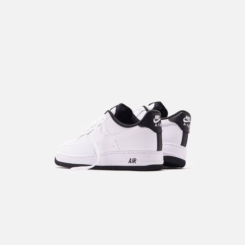 news/nike-air-force-1-07-low-white-black