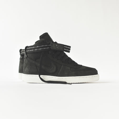 news/nike-x-john-elliott-vandal-high-prm-black-summit-white