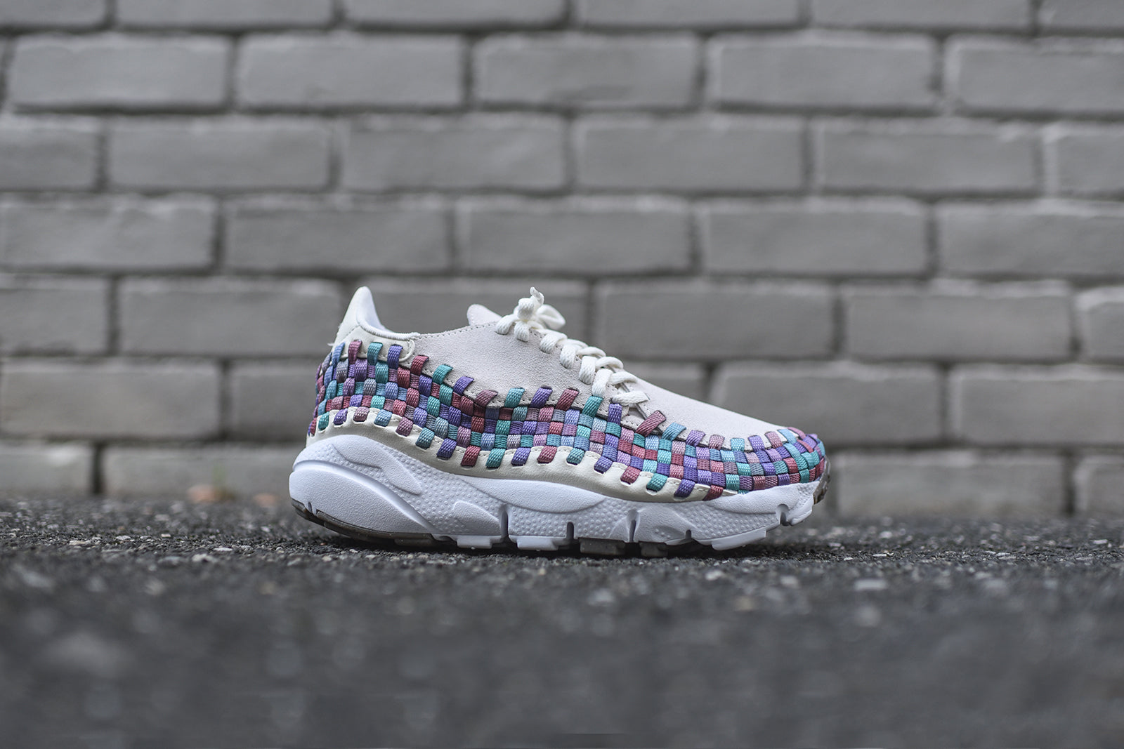Nike WMNS Air Footscape Woven - Sail / Multi