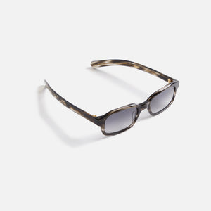 Flatlist Hanky Sunglasses - Grey Havana / Smoke Gradient Lens