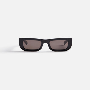 Flatlist Bricktop Sunglasses - Solid Black / Solid Black Lens