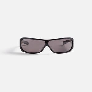 Flatlist Zoe Sunglasses - Solid Black / Solid Black Lens