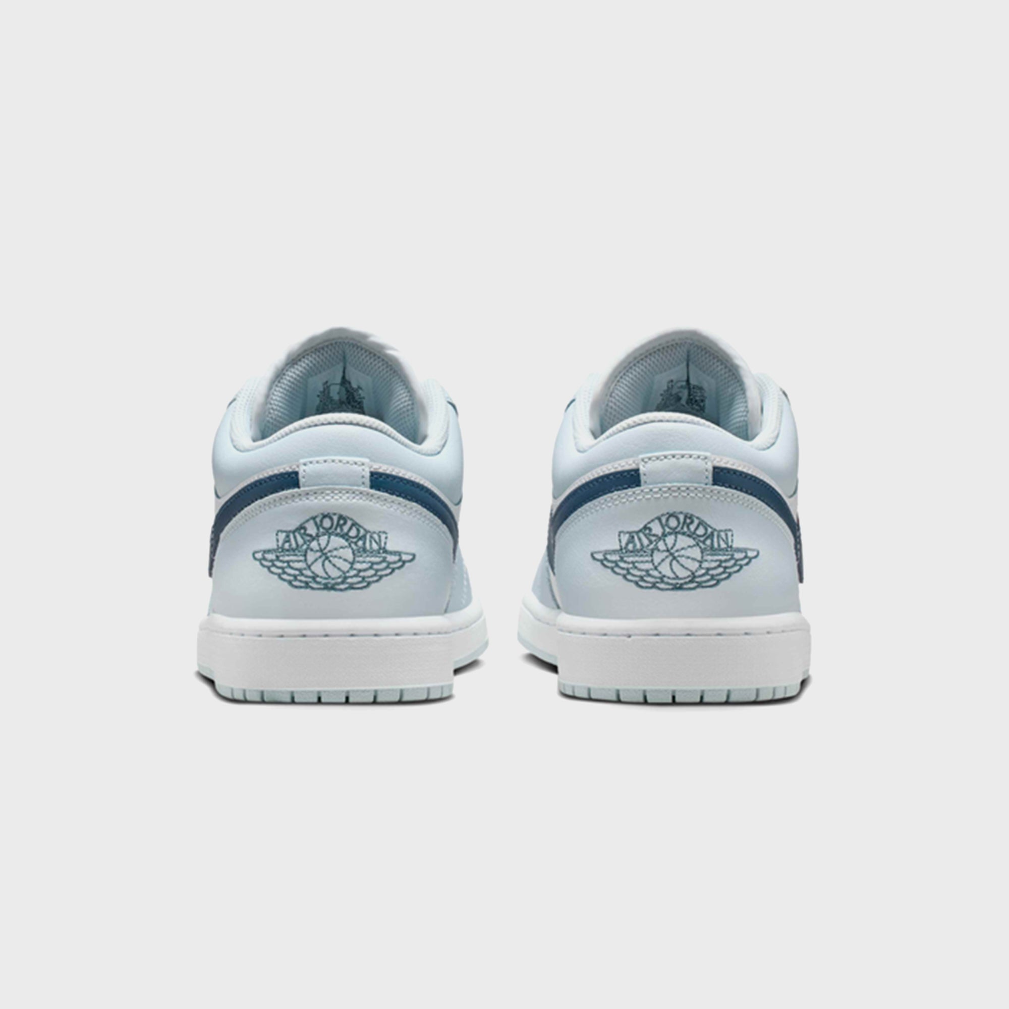 Jordan Air Jordan 1 Low - Aura / Squadron Blue / White – Kith