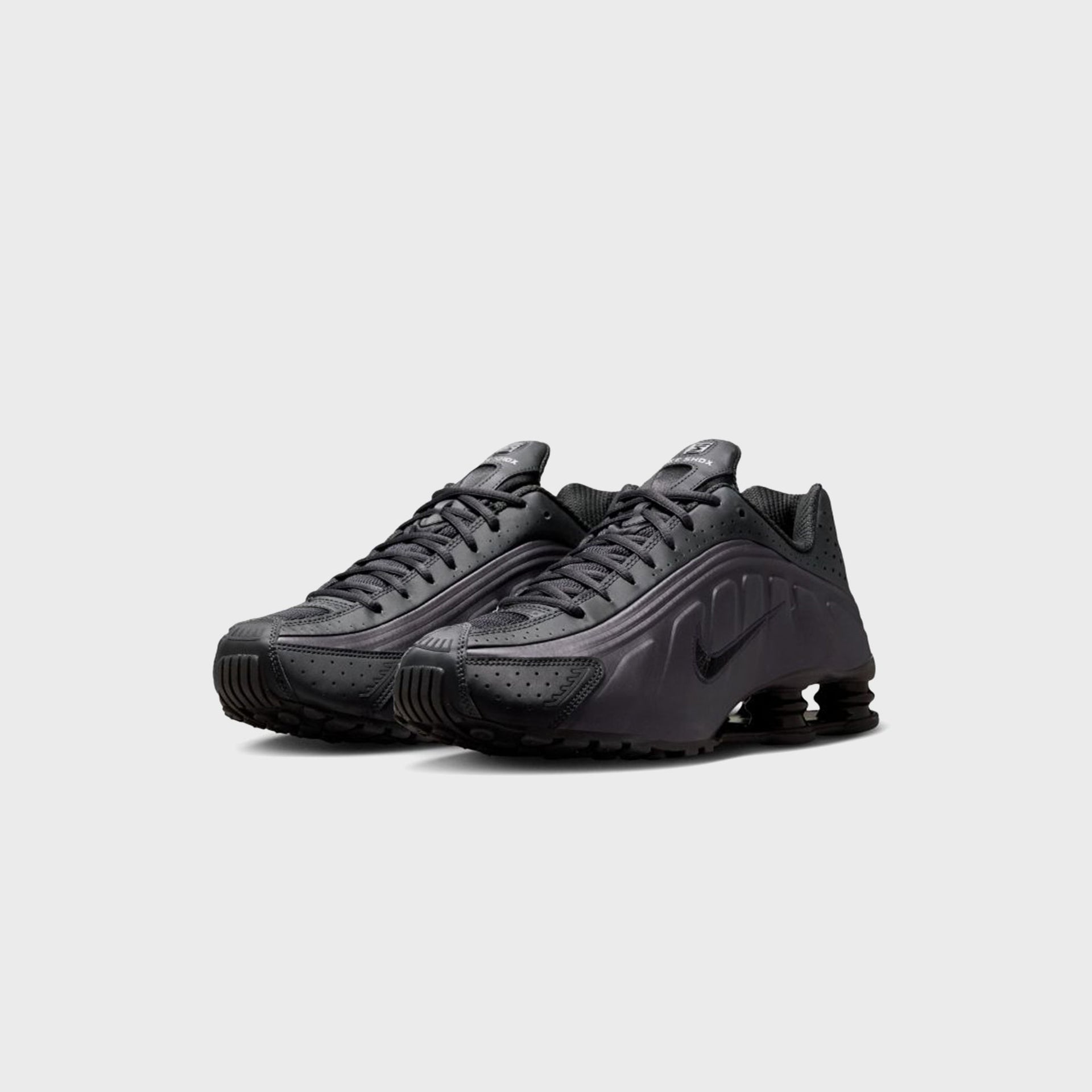 Nike Shox R4 - Cave Purple / Off Noir / Black