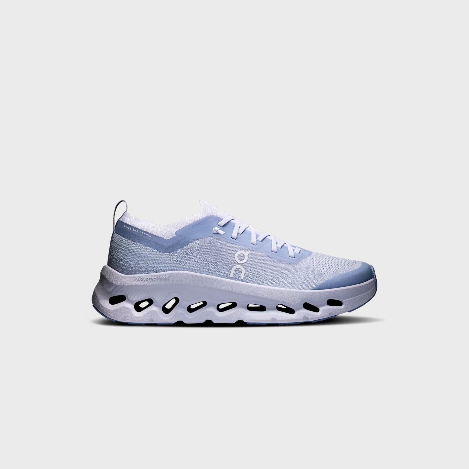 On Running WMNS Cloudtilt Moon - Nimbus