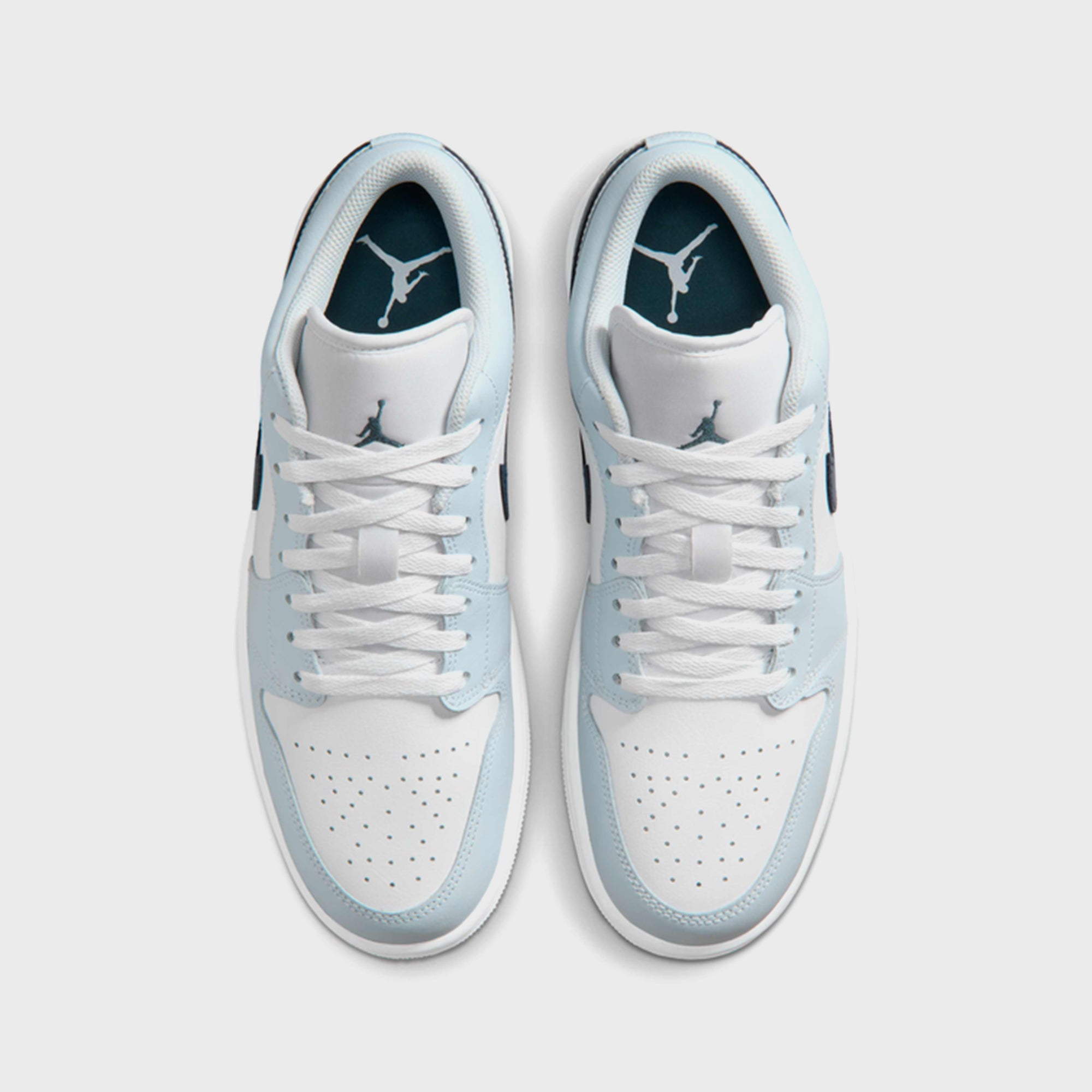 Jordan Air Jordan 1 Low - Aura / Squadron Blue / White – Kith