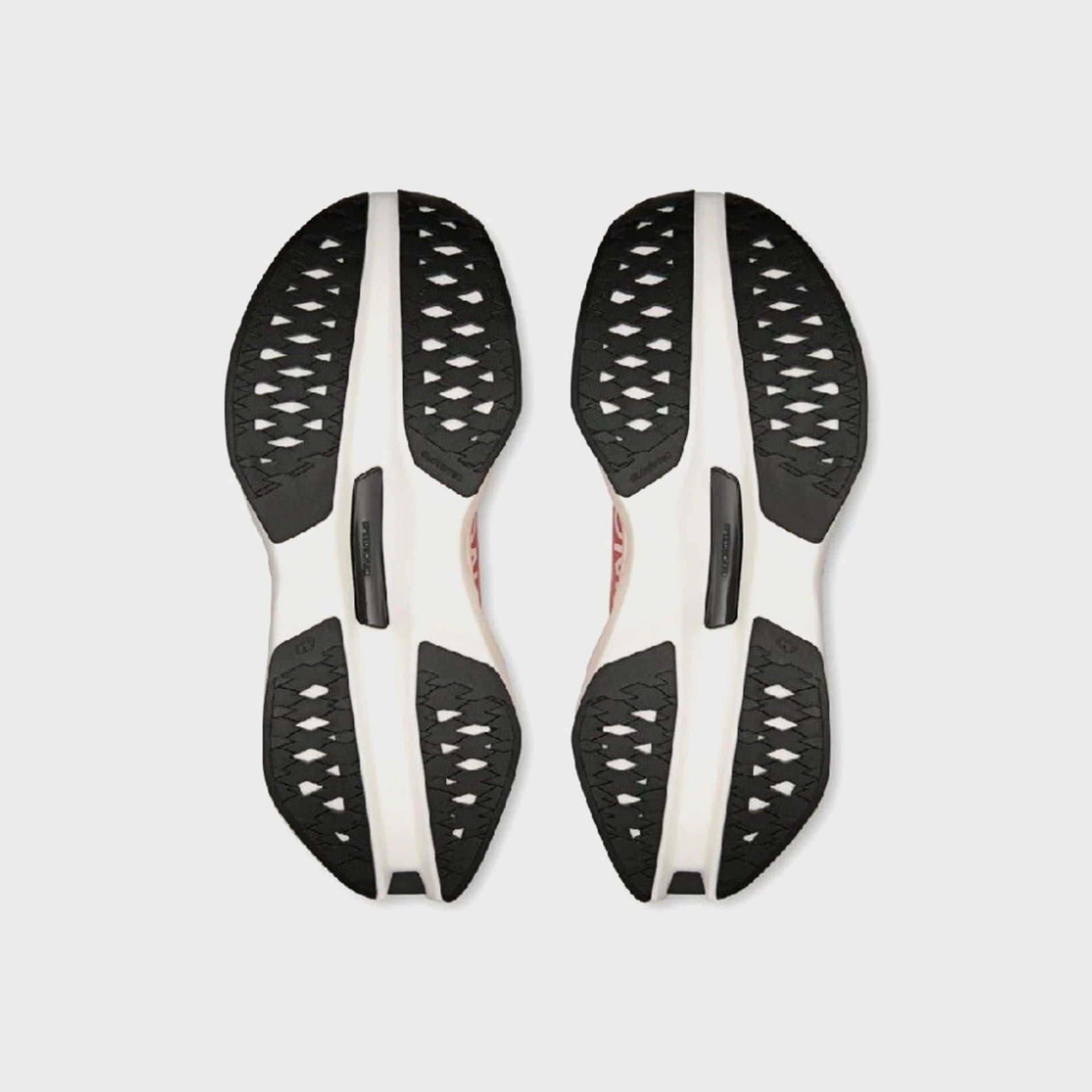 On Running Cloudboom Max - White / Reef