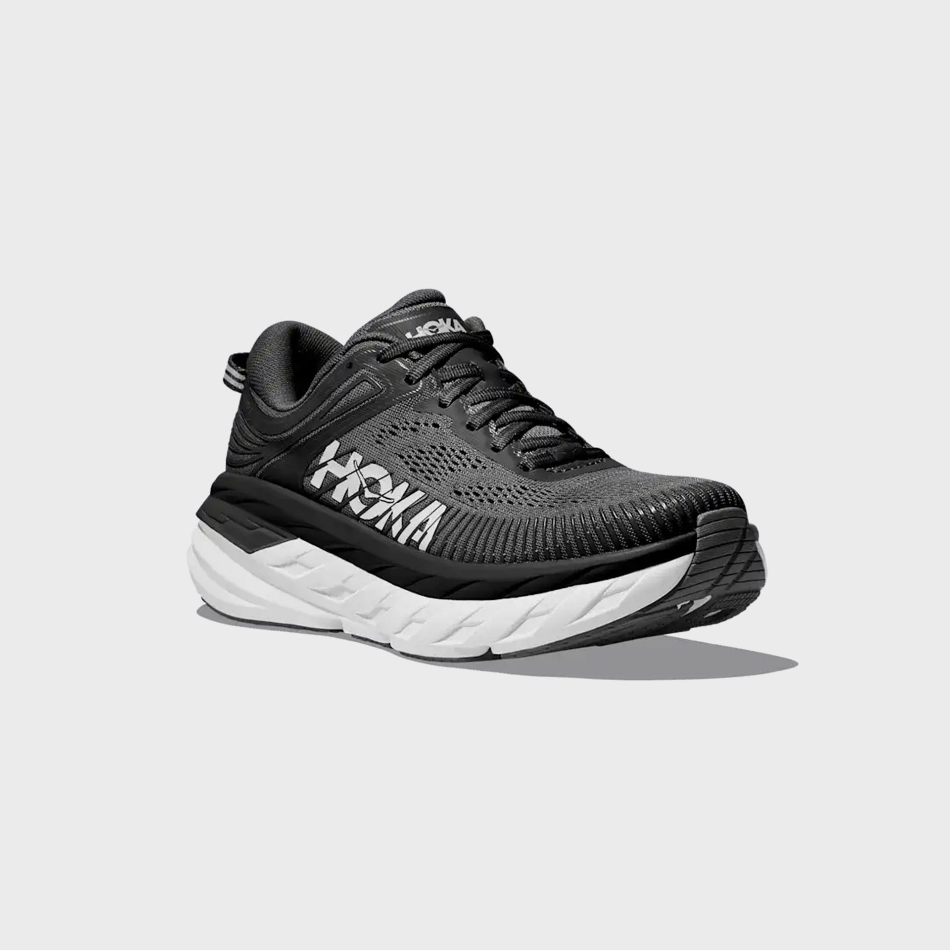 HOKA WMNS Bondi 7 - Black / White