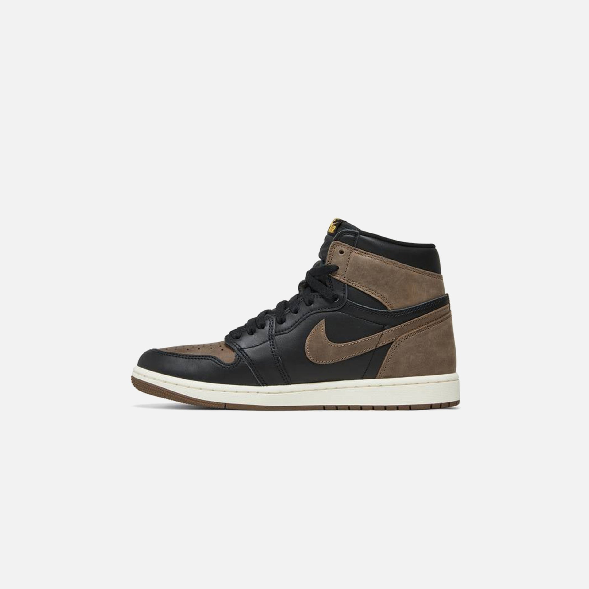 Nike GS Air Jordan 1 Retro Hi Og Rmstd - Black / Metallic Gold / Palomino