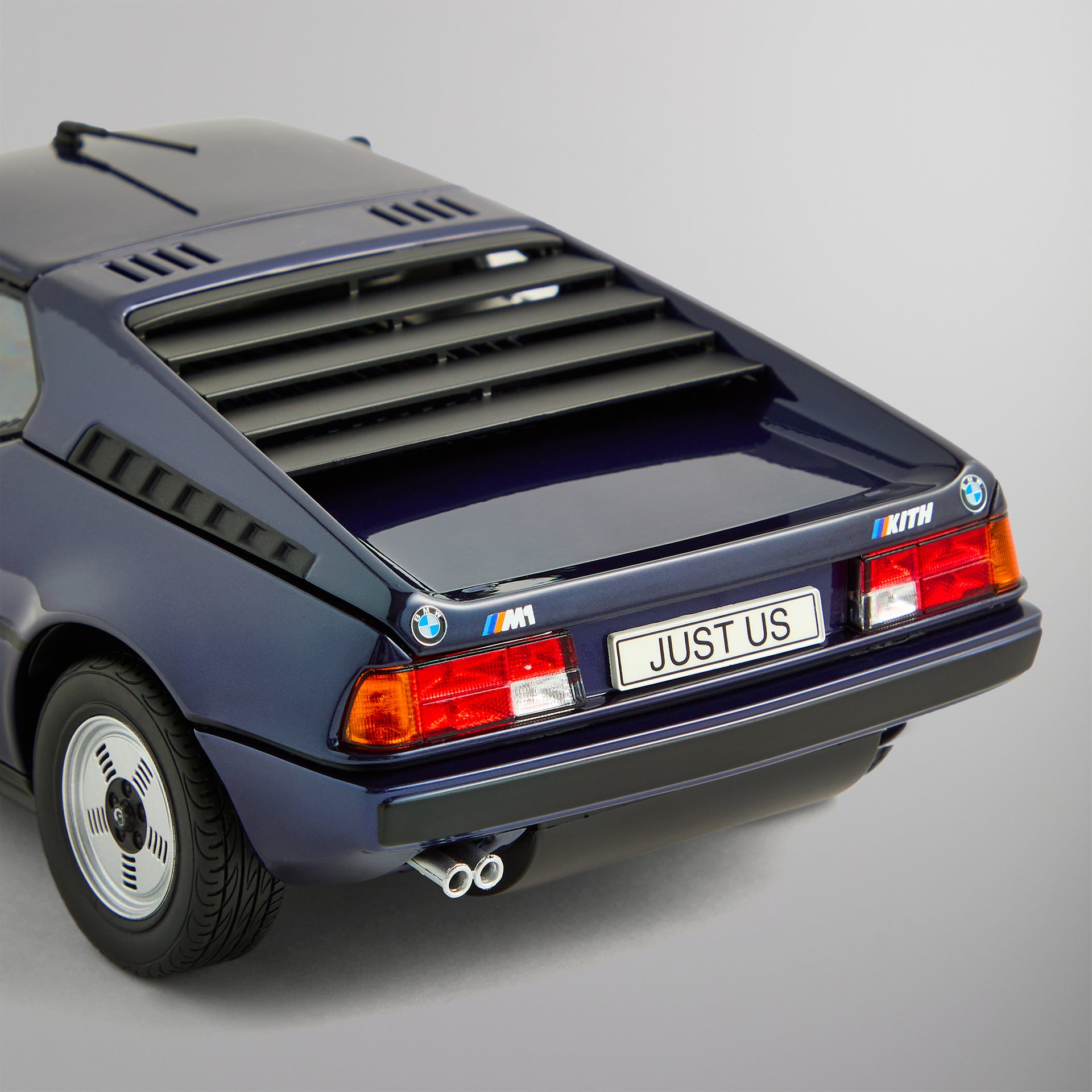 Kith for BMW M1 1:18 Diecast Replica - Techno Violet