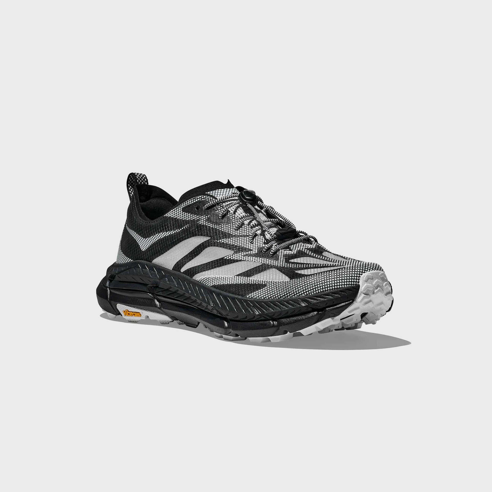 HOKA U Mafate Speed 4 Lite Ts - Black / White