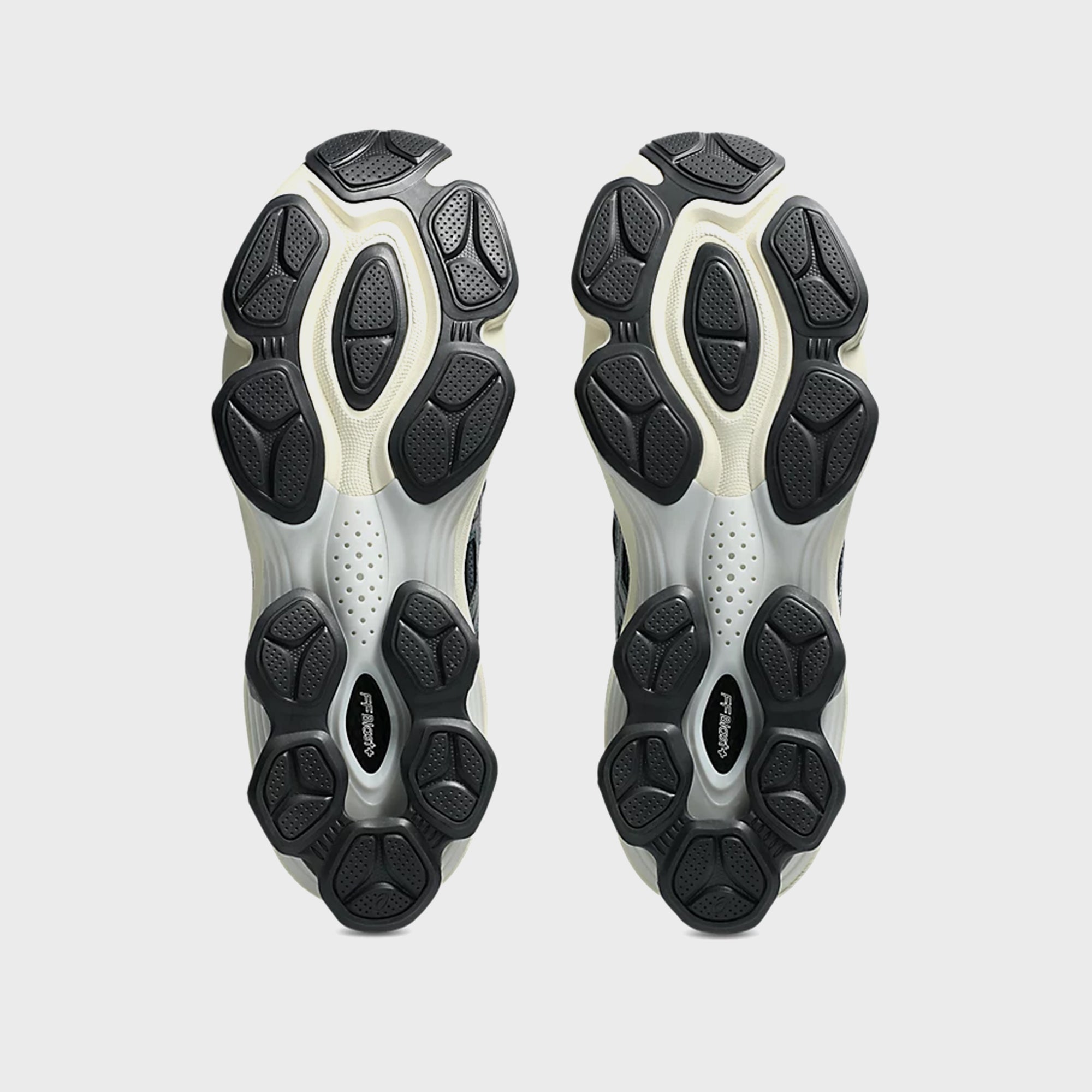 ASICS Gel-Kinetic Fluent - Carrier Grey / Pure Silver – Kith