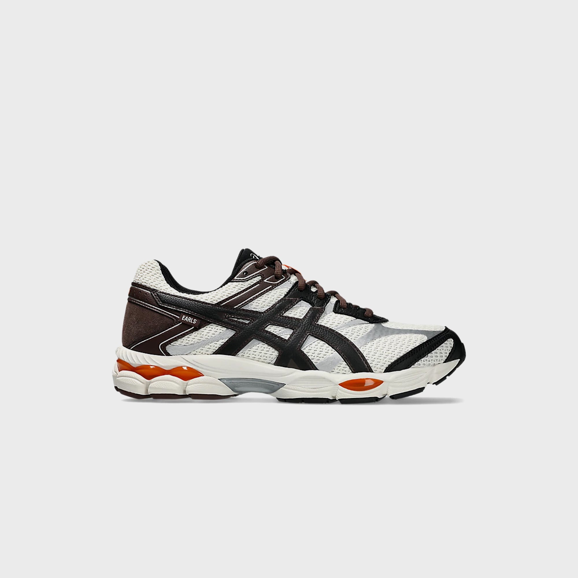 ASICS x EARLS Gel-Cumulus 16 - Coconut Milk / Black – Kith