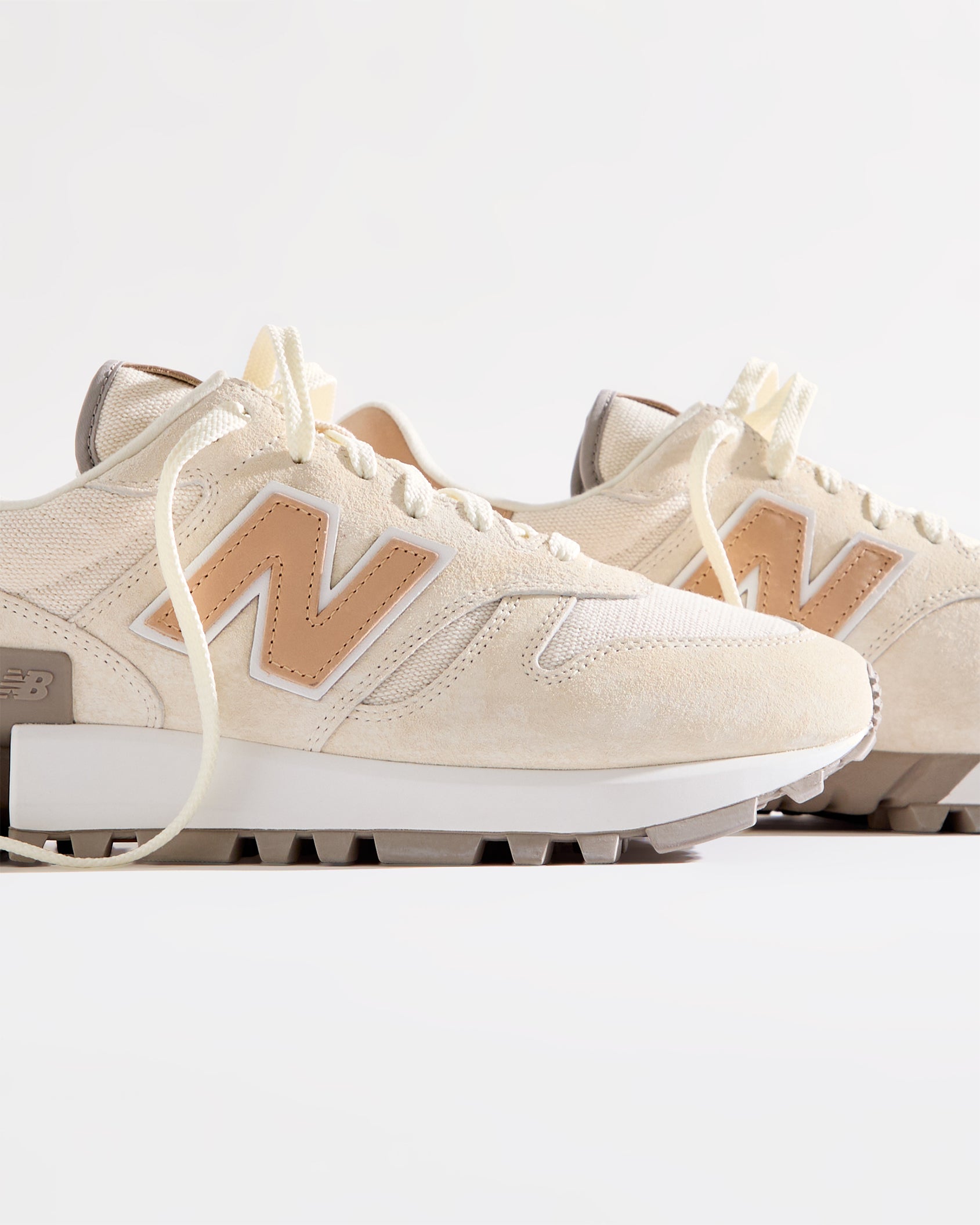 Kith for New Balance - Malibu