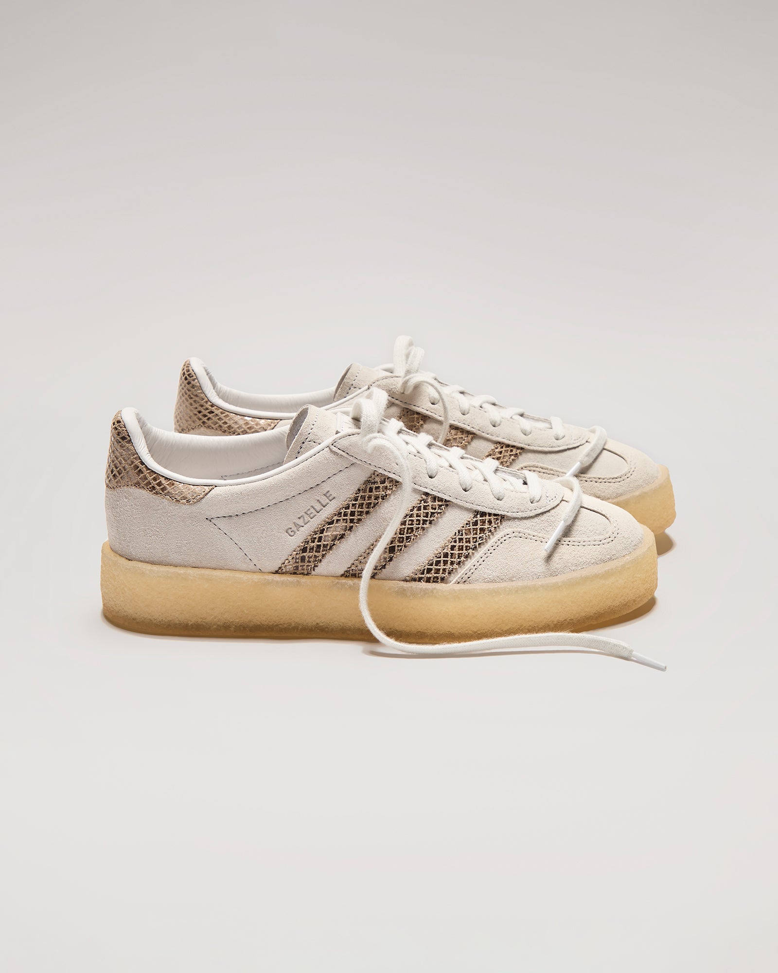 adidas superstar green and white leather toe women