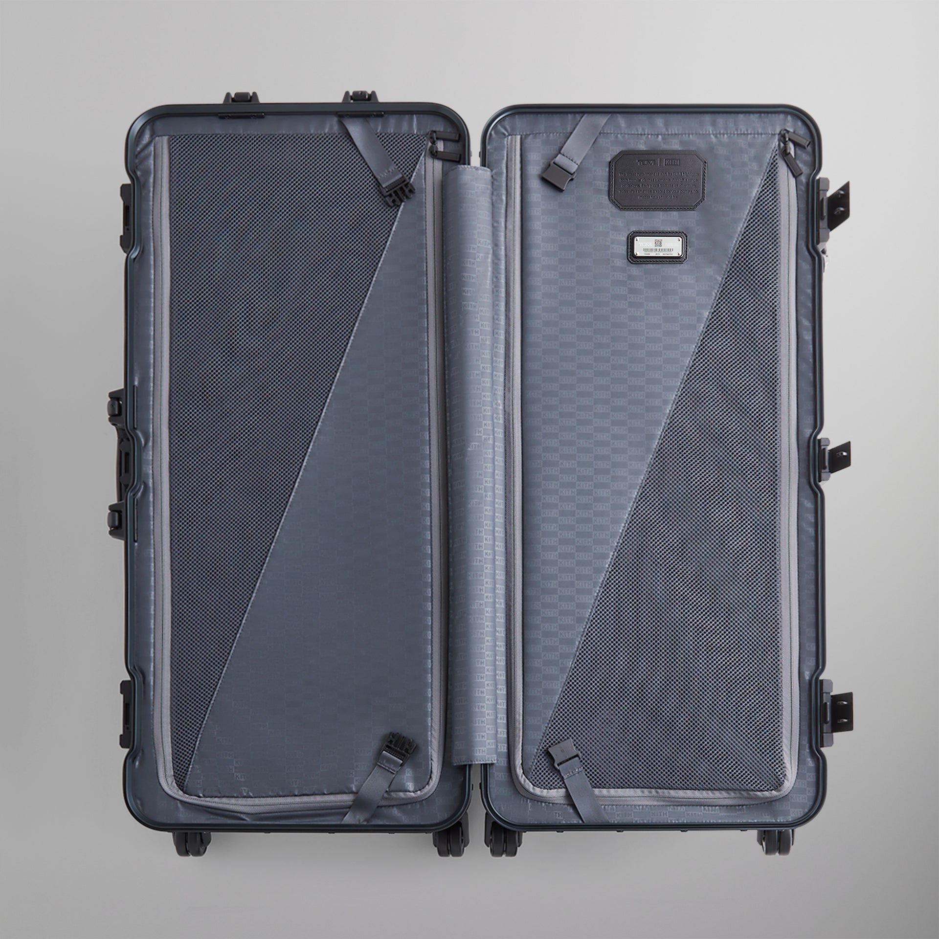 Kith for TUMI Rolling Trunk - Asteroid