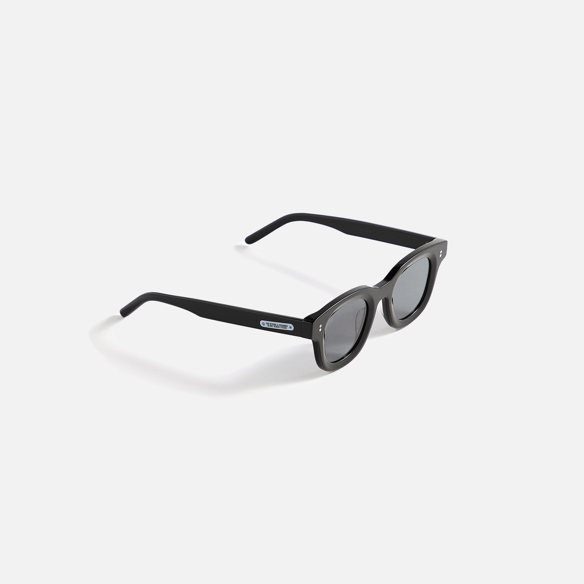 AKILA Apollo Sunglasses - Black / Black