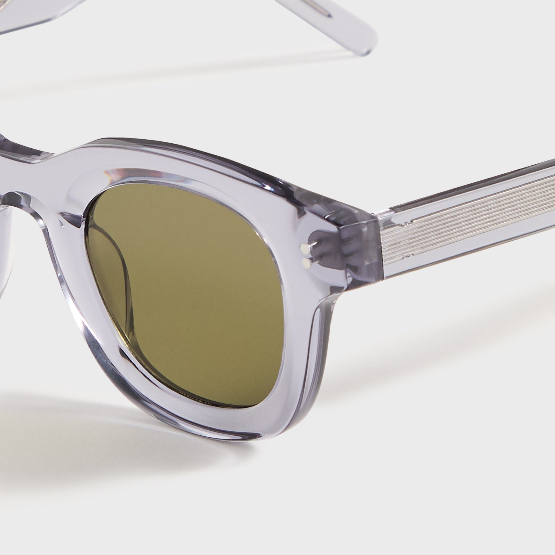 AKILA Apollo Sunglasses in Cement / Oak