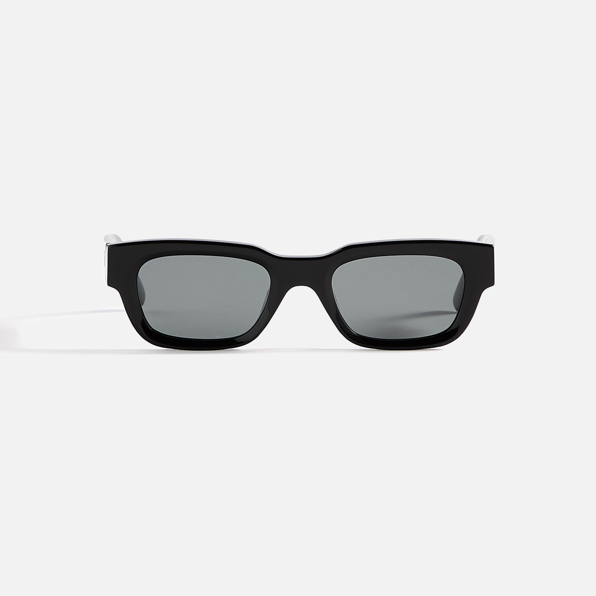 AKILA Zed Sunglasses - Black / Black