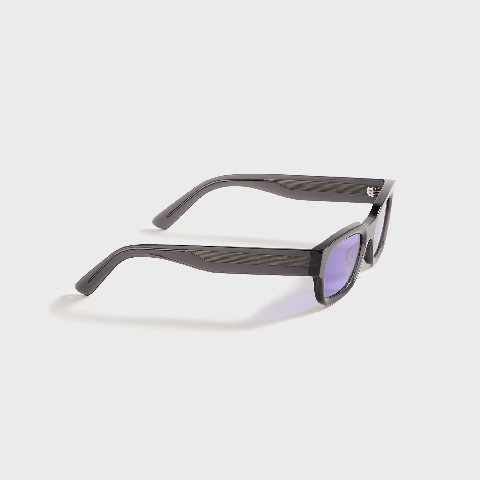 AKILA Zed Sunglasses - Onyx / Grape – Kith