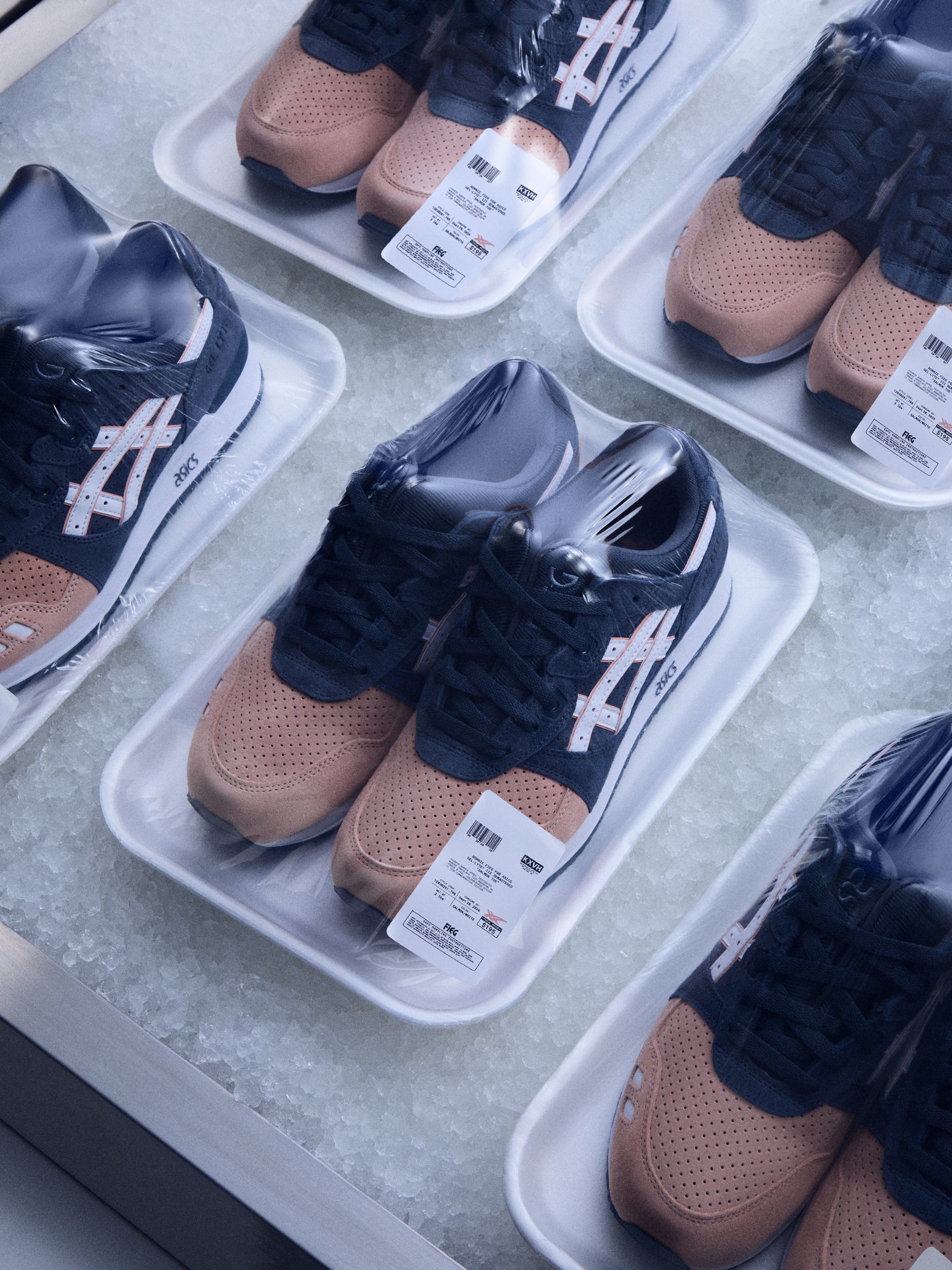 Ronnie Fieg for ASICS GEL-LYTE™ III Remastered “Salmon Toe” – Kith