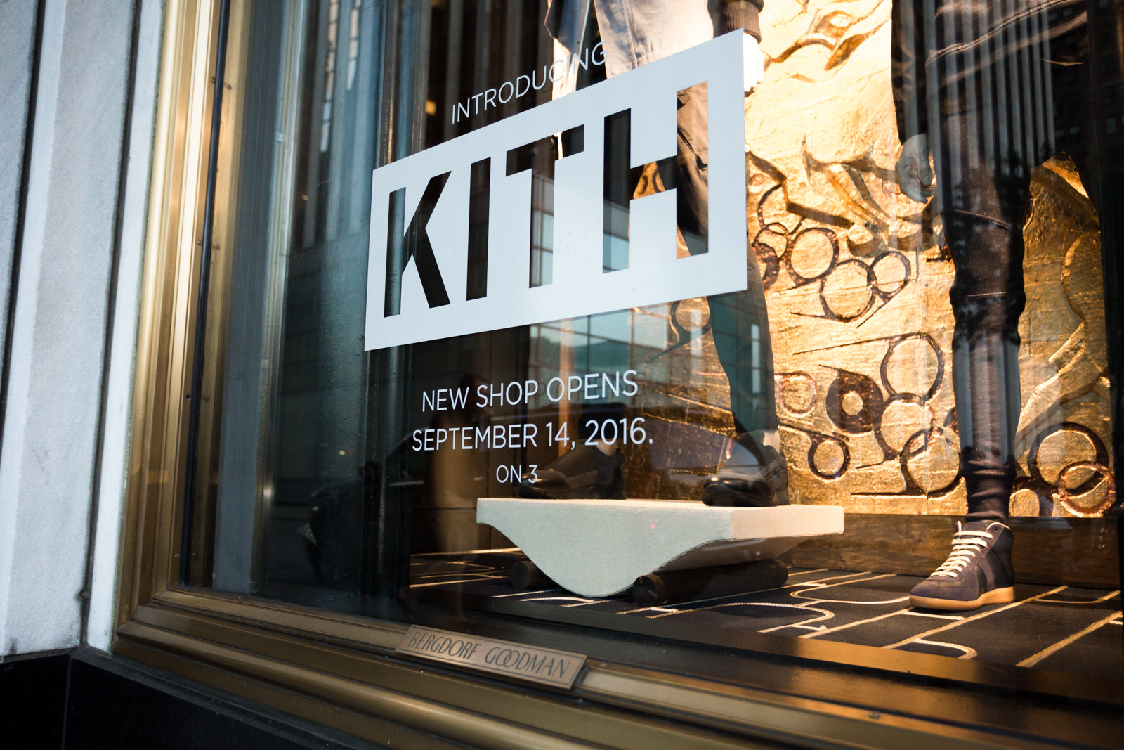 Kith bergdorf best sale