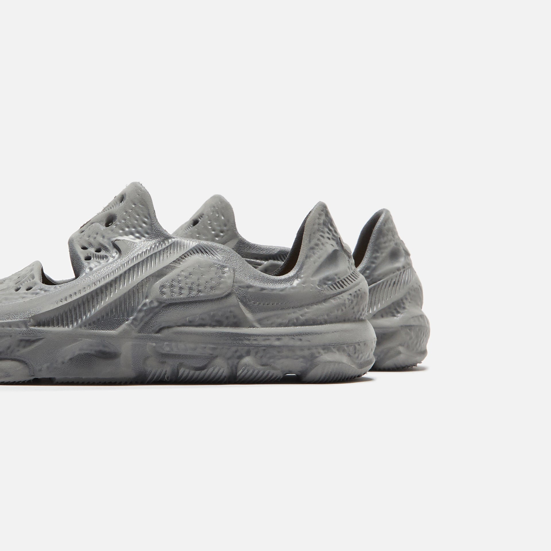 Nike ISPA Universal - Natural / Smoke Grey