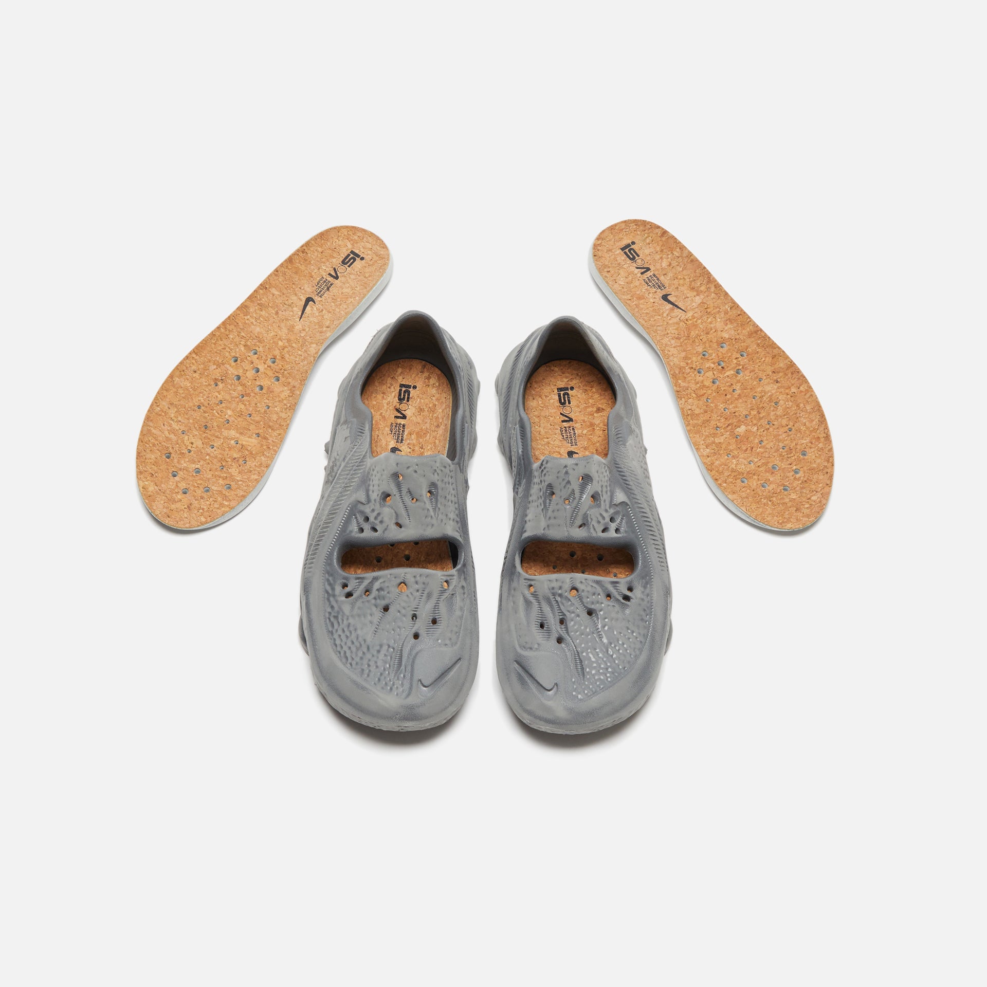 Nike ISPA Universal - Natural / Smoke Grey