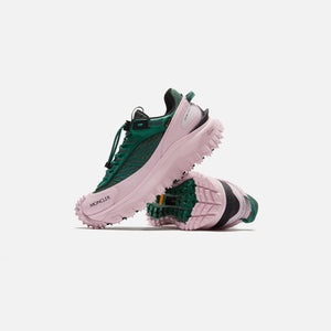 Moncler Trailgrip GTX Low Top Sneakers - Green / Pink