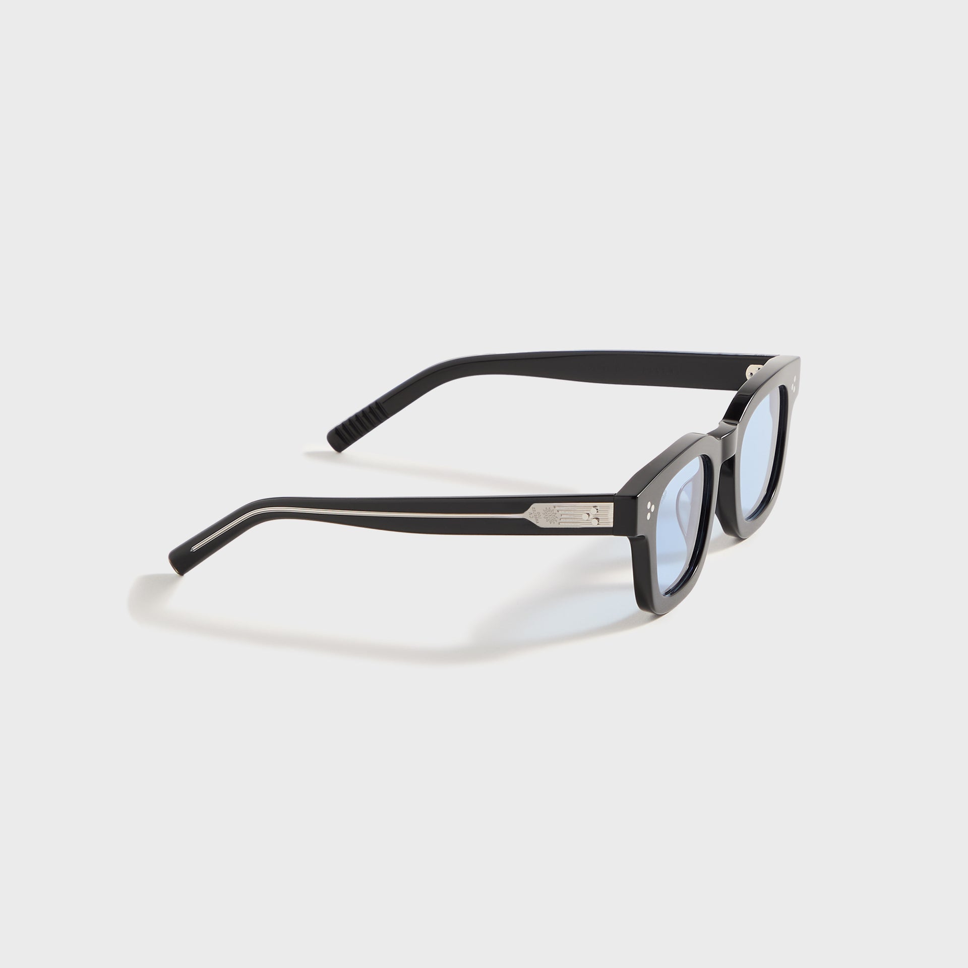 AKILA Ascent Sunglasses - Black / Sky Blue