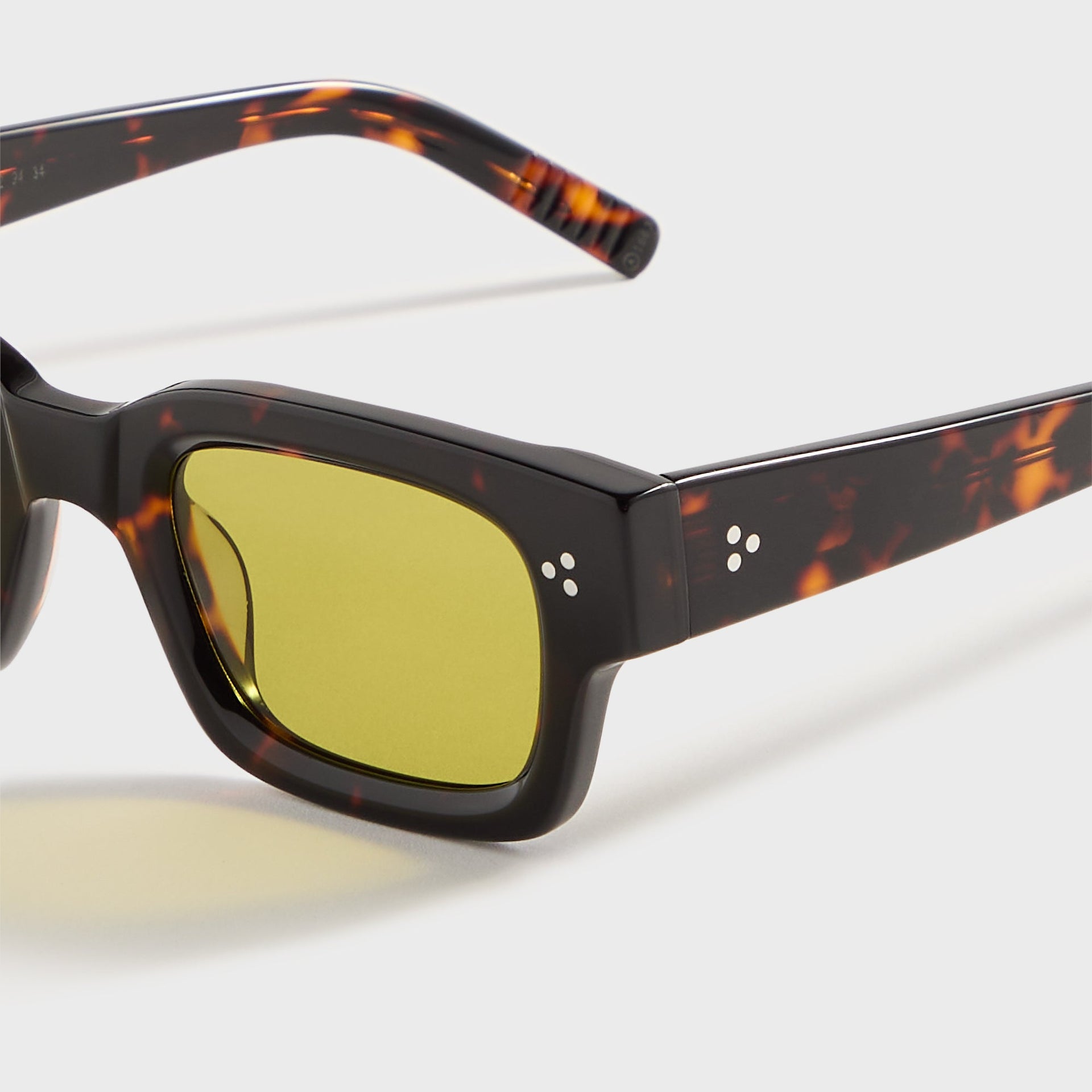 AKILA Syndicate Sunglasses in Tokyo Tortoise / Olive