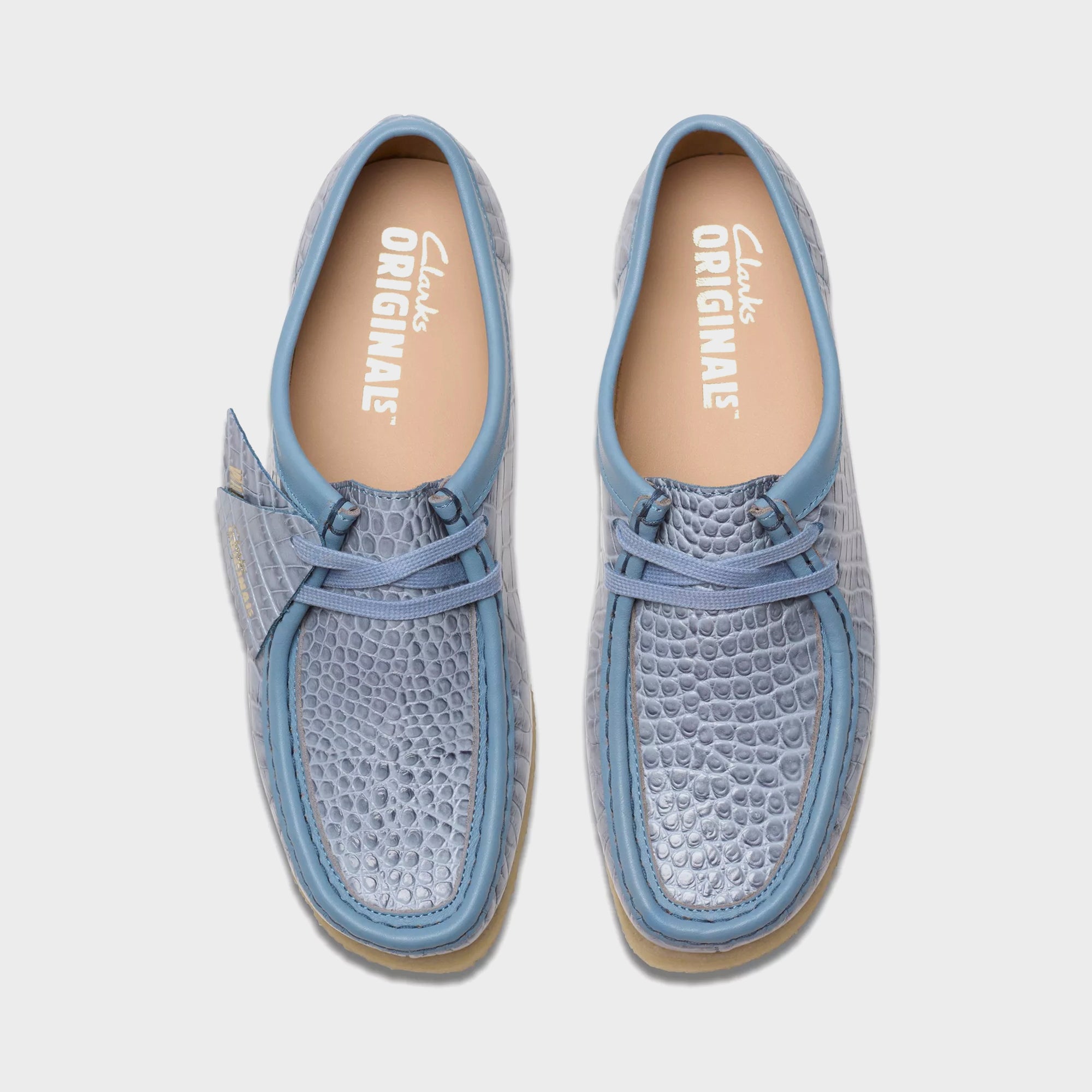 【美品】Clarks wallabees 水色 Clarks Wallabee - Powder Blue Croc – Kith