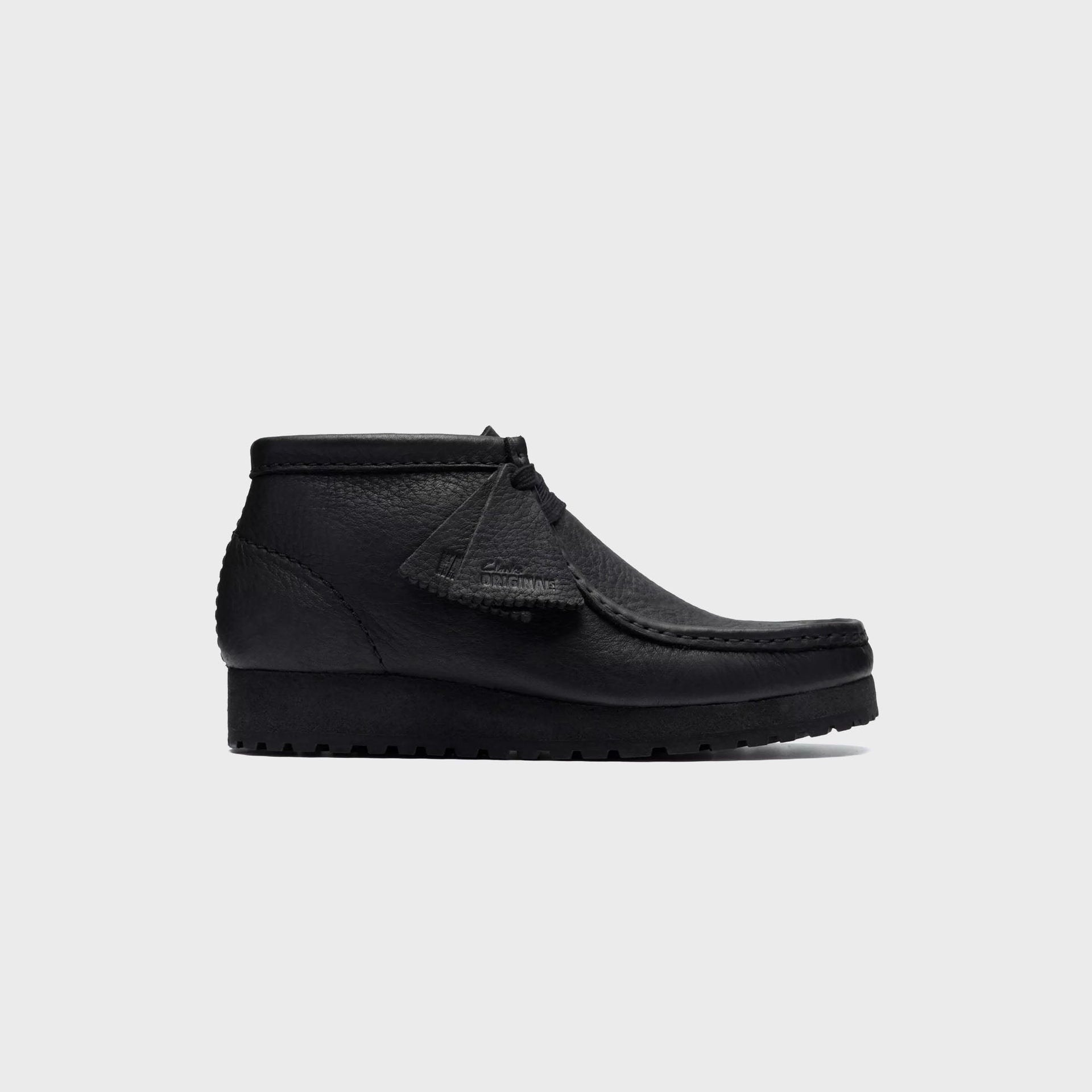 Clarks WMNS Wallabee RB Boot - Black / Black