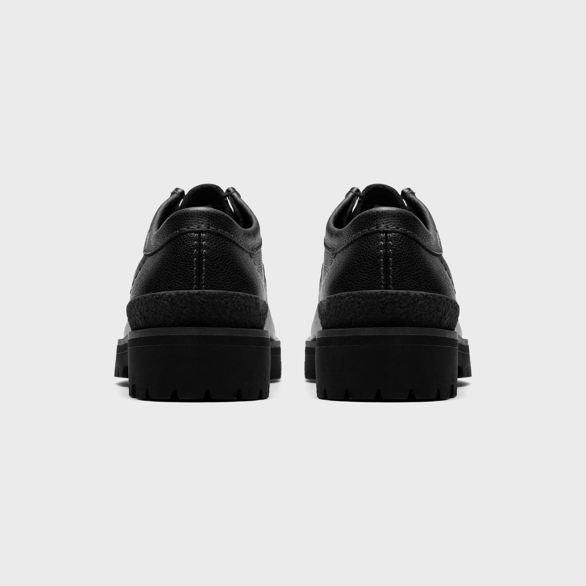 Clarks Walla Yukoner - Black Scotch – Kith