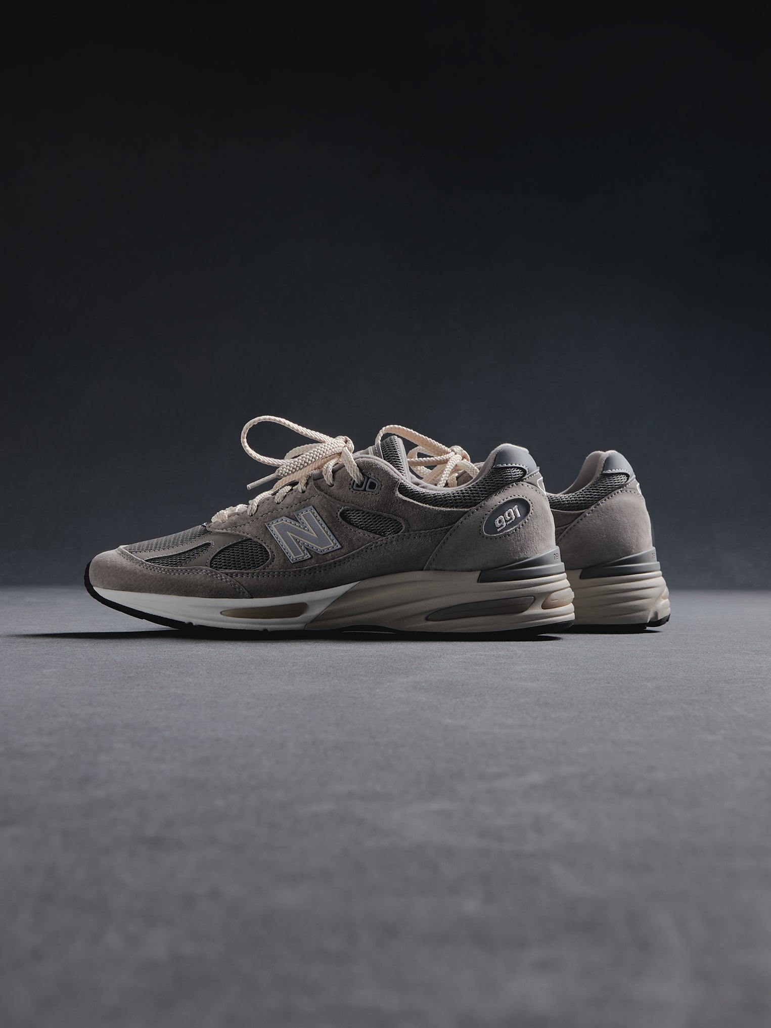KITH 101 × New Balance 991 V2 スニーカー Kith 101 & New Balance Spring 2026