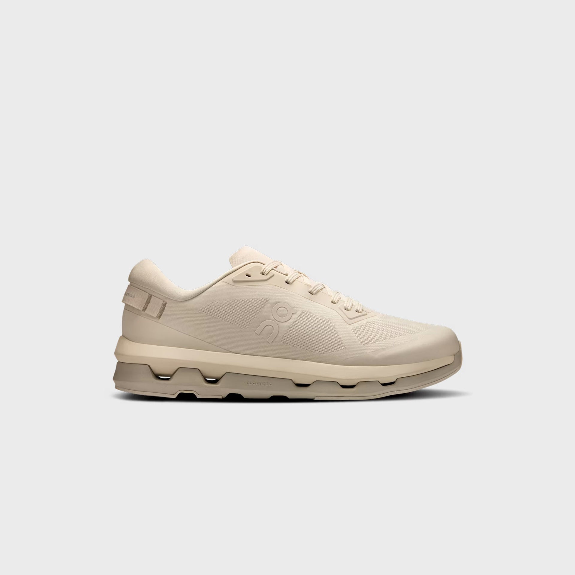 On Running Cloudzone - Pearl / Truffle