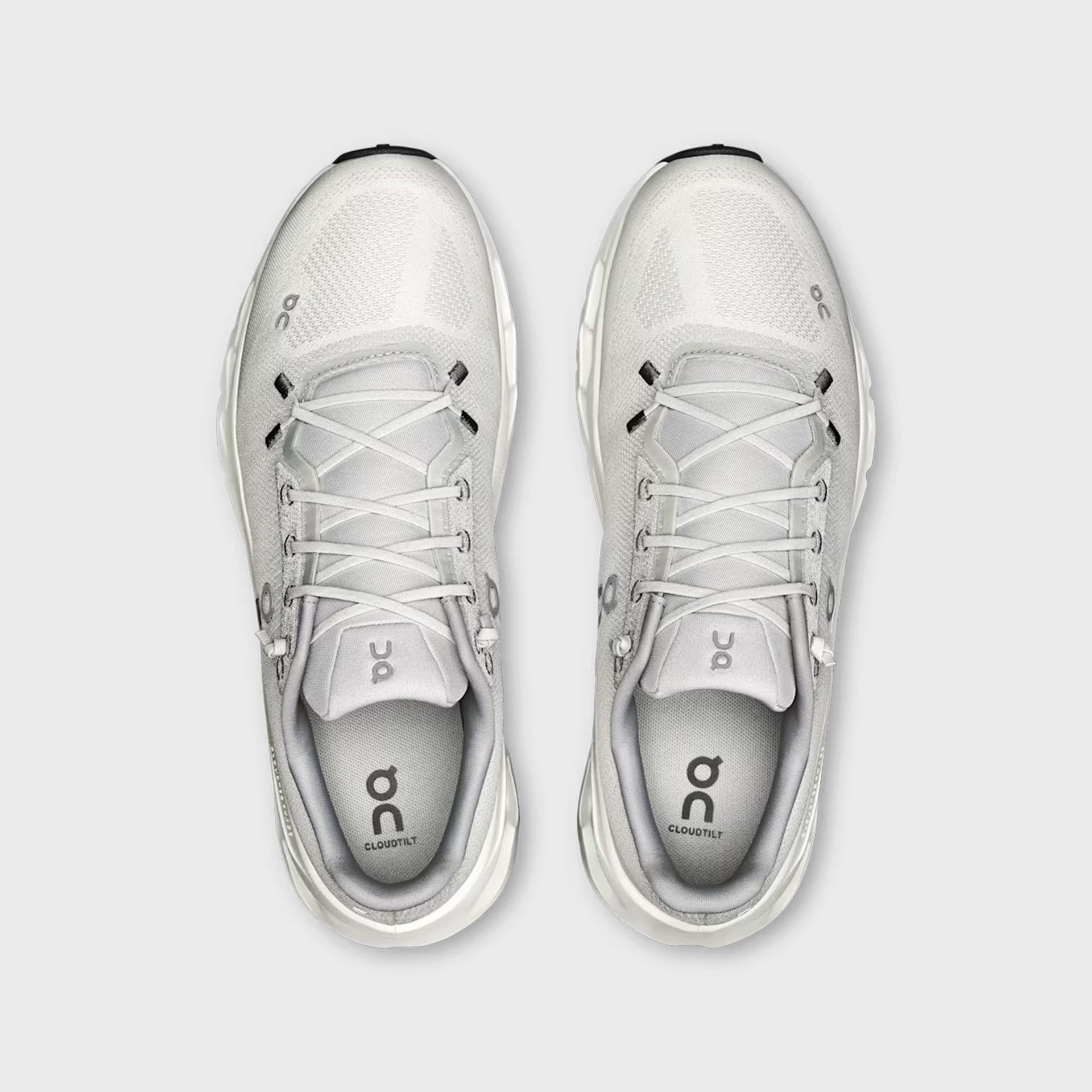 On Running Cloudtilt - Glacier Ice