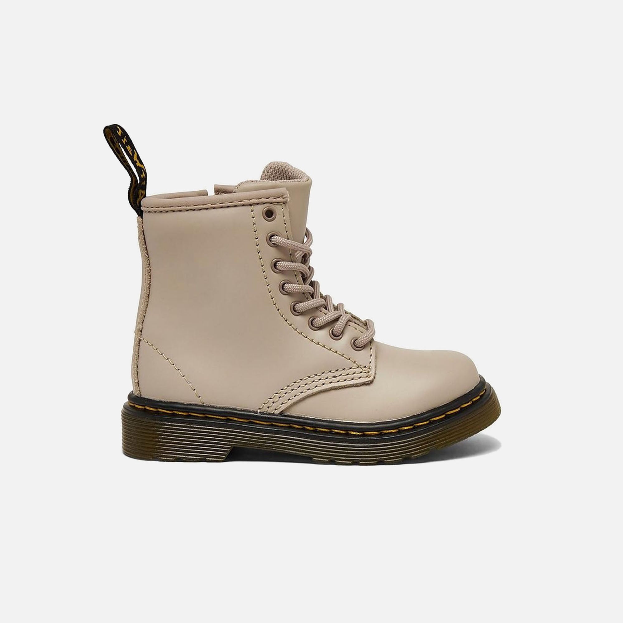 2024 Dr Martens Romario Kids, 4C