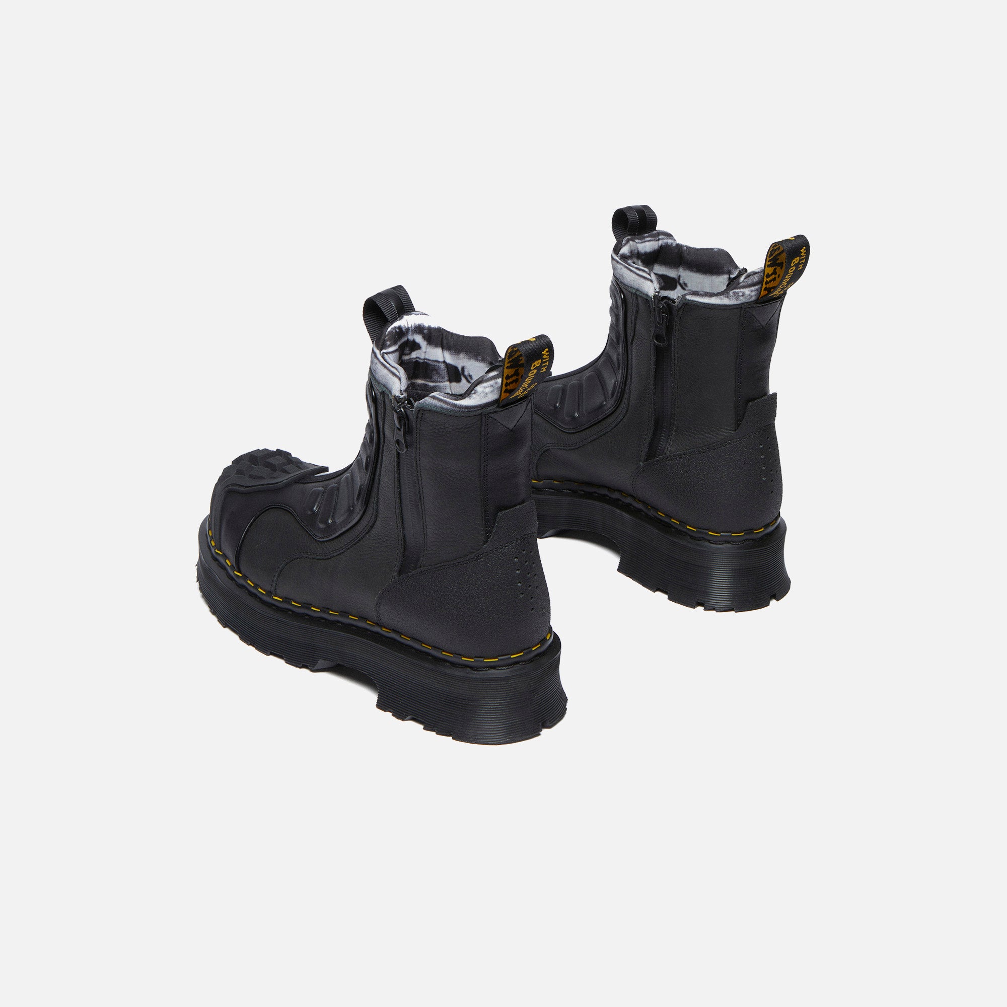 Dr. Martens 14XX 2976 Chelsea Boot - Black Tailgate – Kith