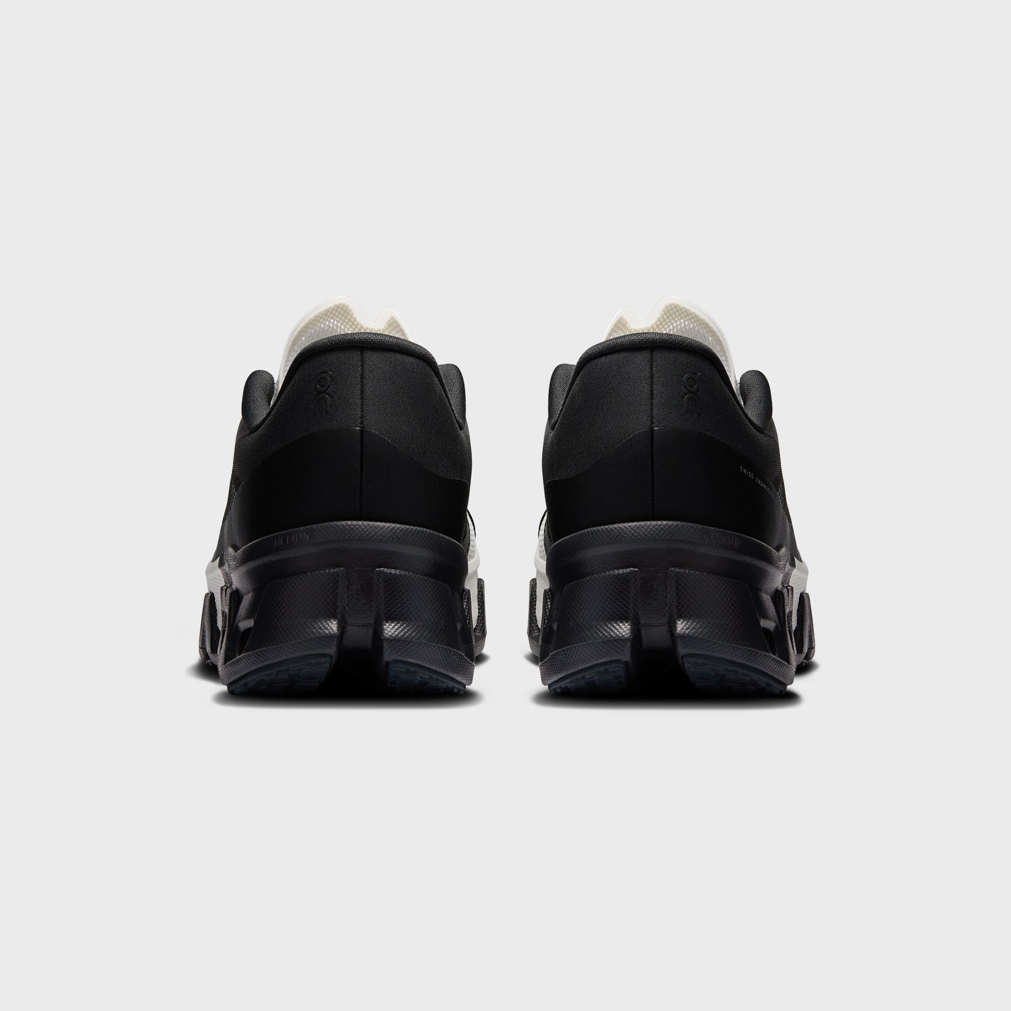 On Running x Post Archive Faction WMNS Cloudmonster Hyper PAF