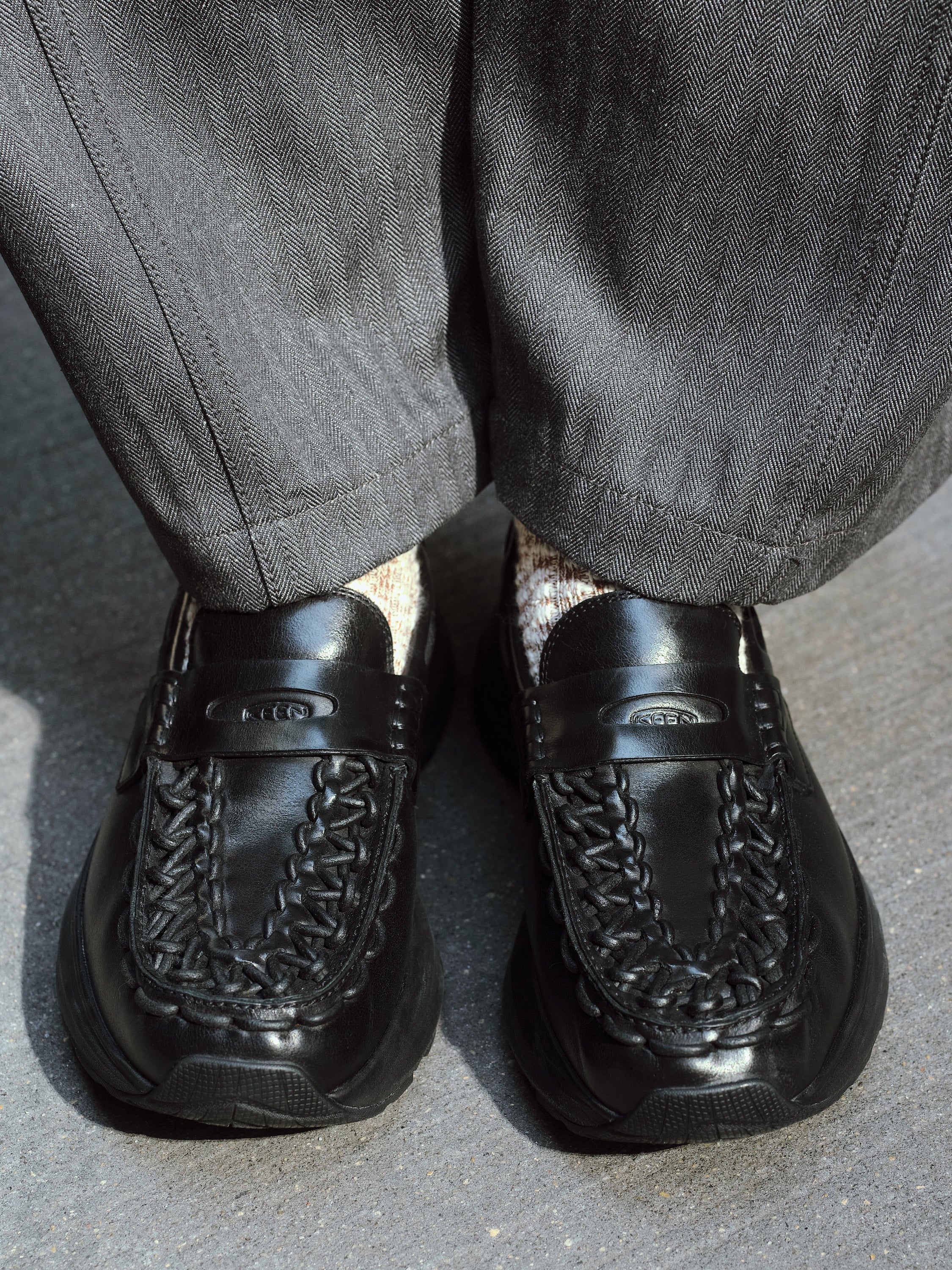 靴 KEEN Uneek Loafer WK \"Black All Gender UNEEK Loafer WK | Black | KEEN Footwear