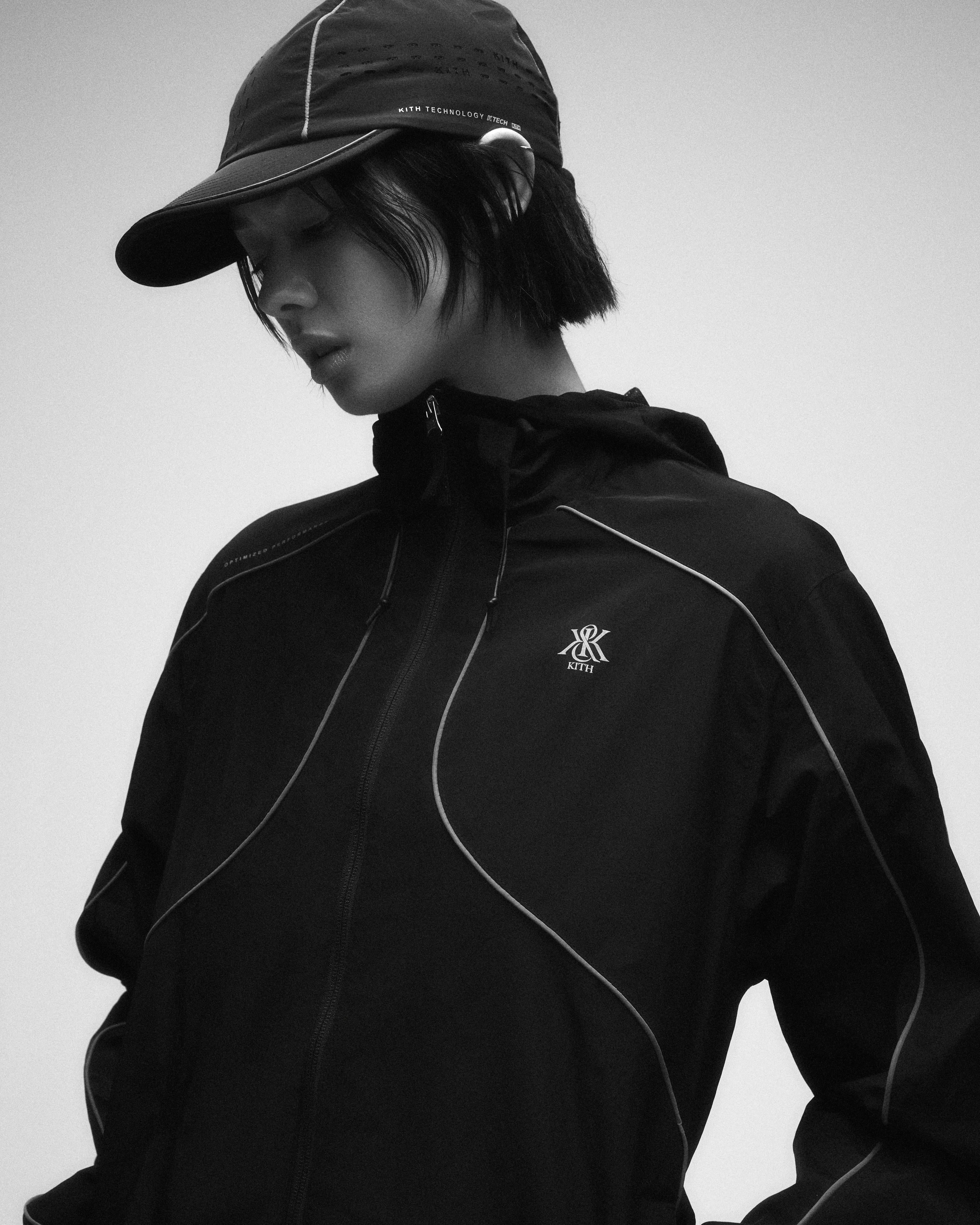 【KITH】Slate☆KTECHラグラン ロンT K-Tech & Kith for On Spring 2025 | Kith Canada