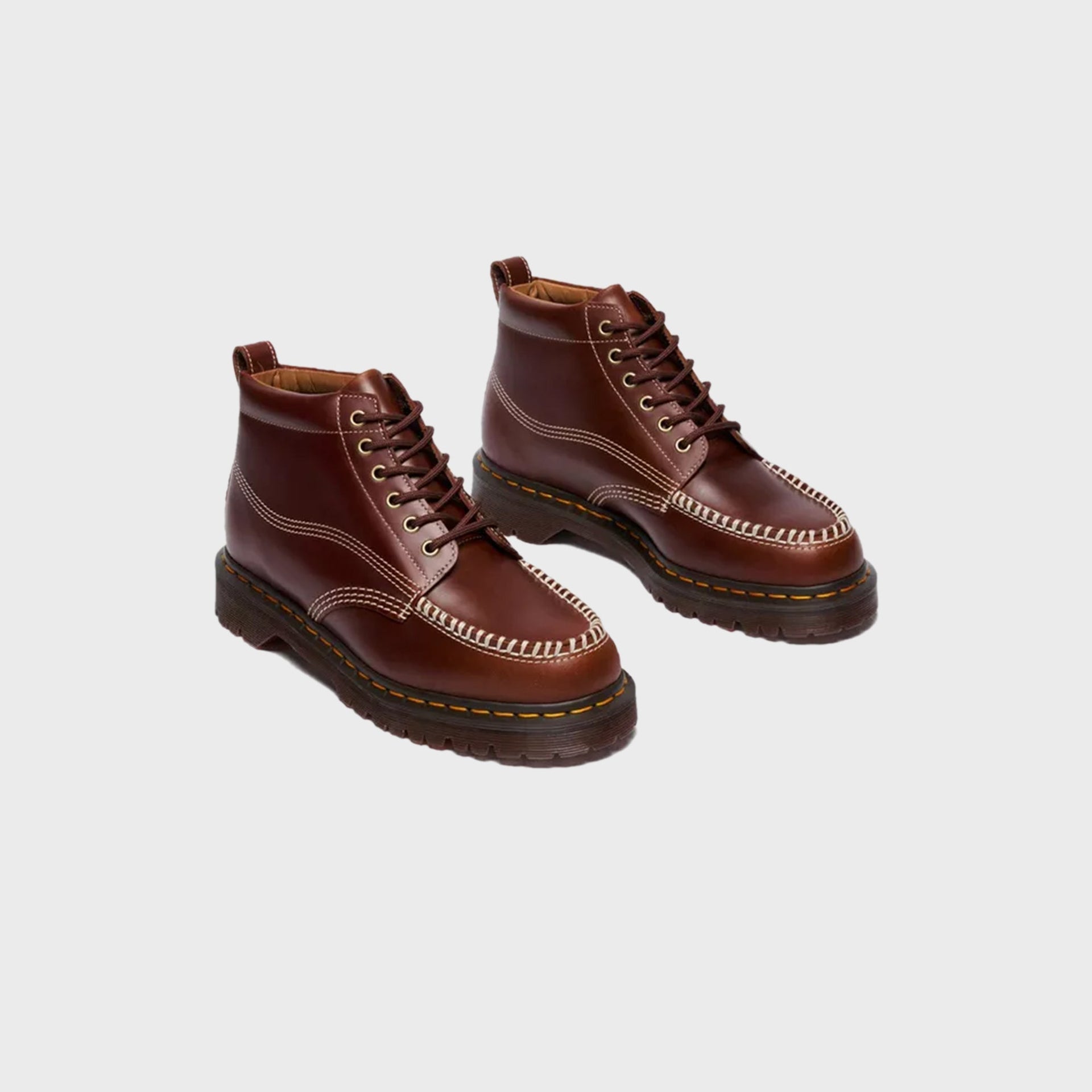 Dr. Martens Lowell Chukka - Butterscotch Orleans