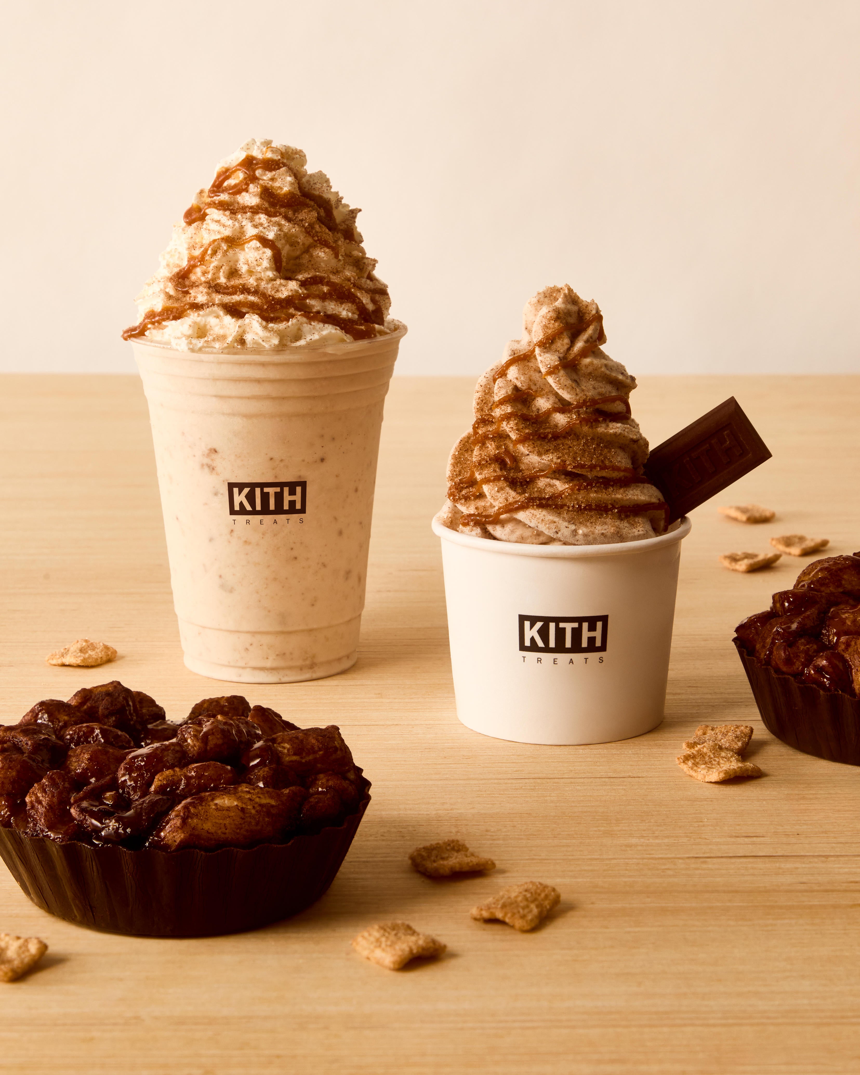 ☆ KITH TREATS x Carissa's Bakery コラボスウェット ☆ Kith for Carissa's Bakery | Kith