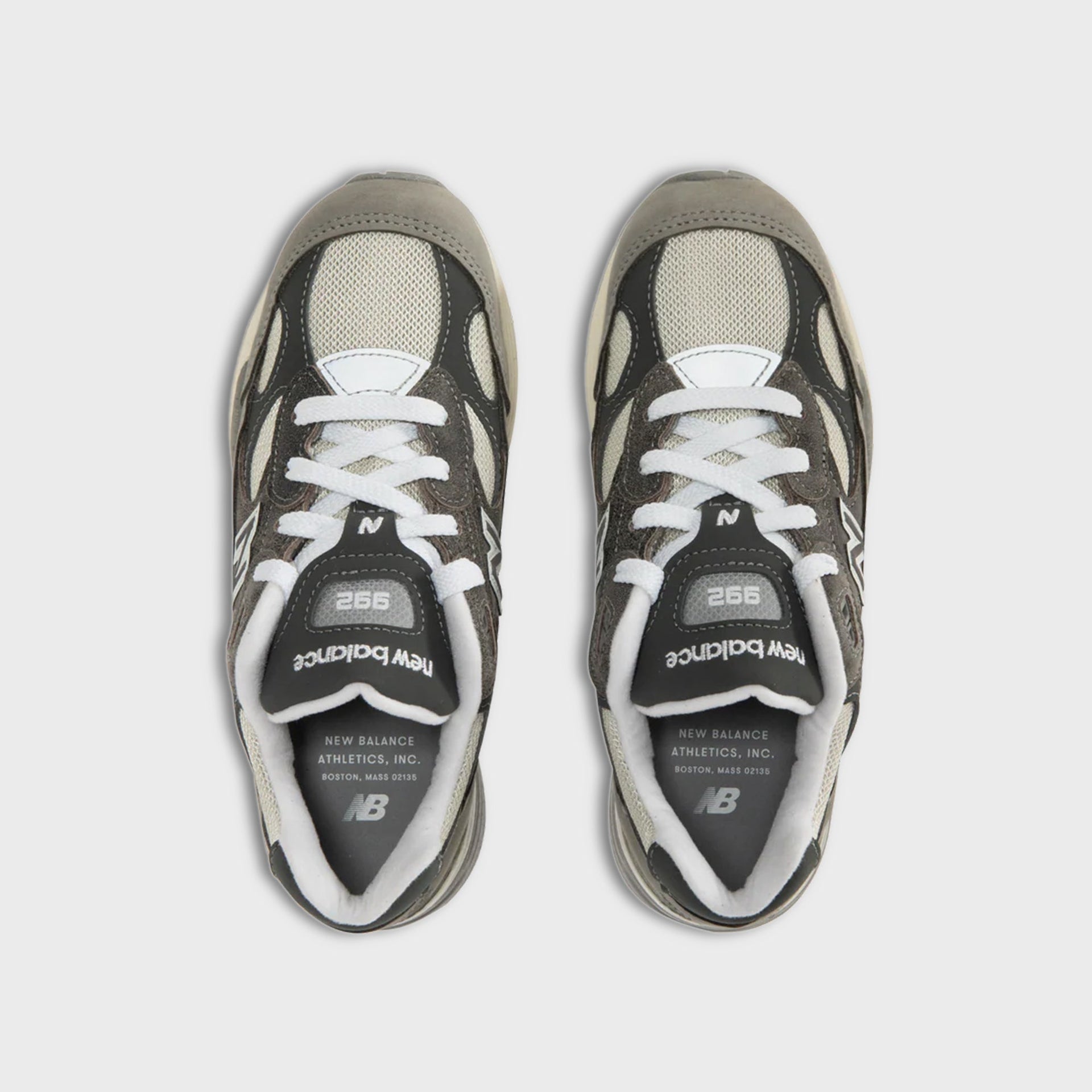 New Balance Made in USA 992 - Shadow Grey / Team Away Grey / Turtledove