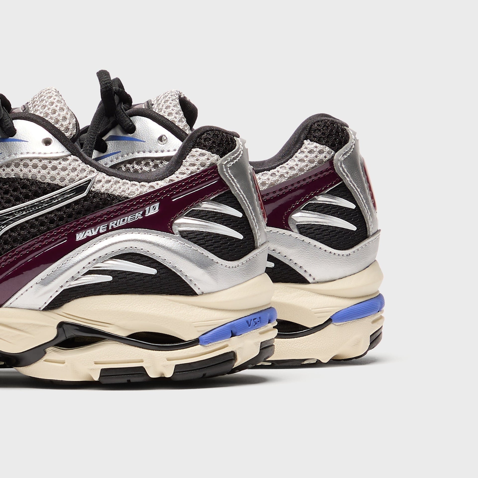Mizuno Wave Rider 10 - Harbor Mist / Black / Fig