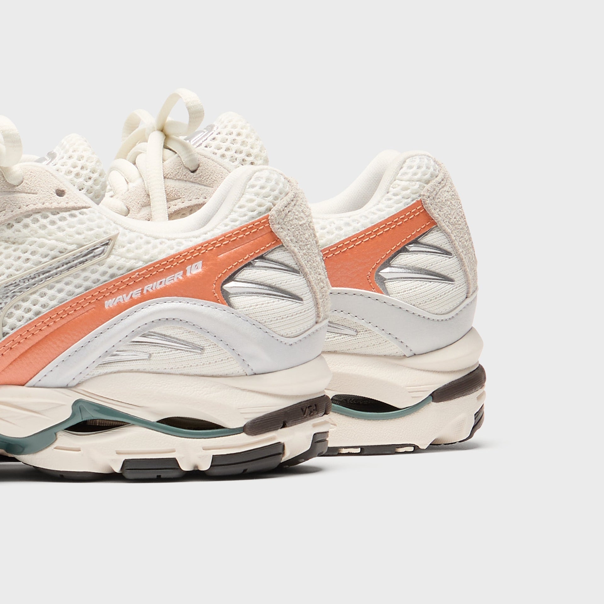 Mizuno Wave Rider 10 - Snow White / Dawn Blue / Sun Baked