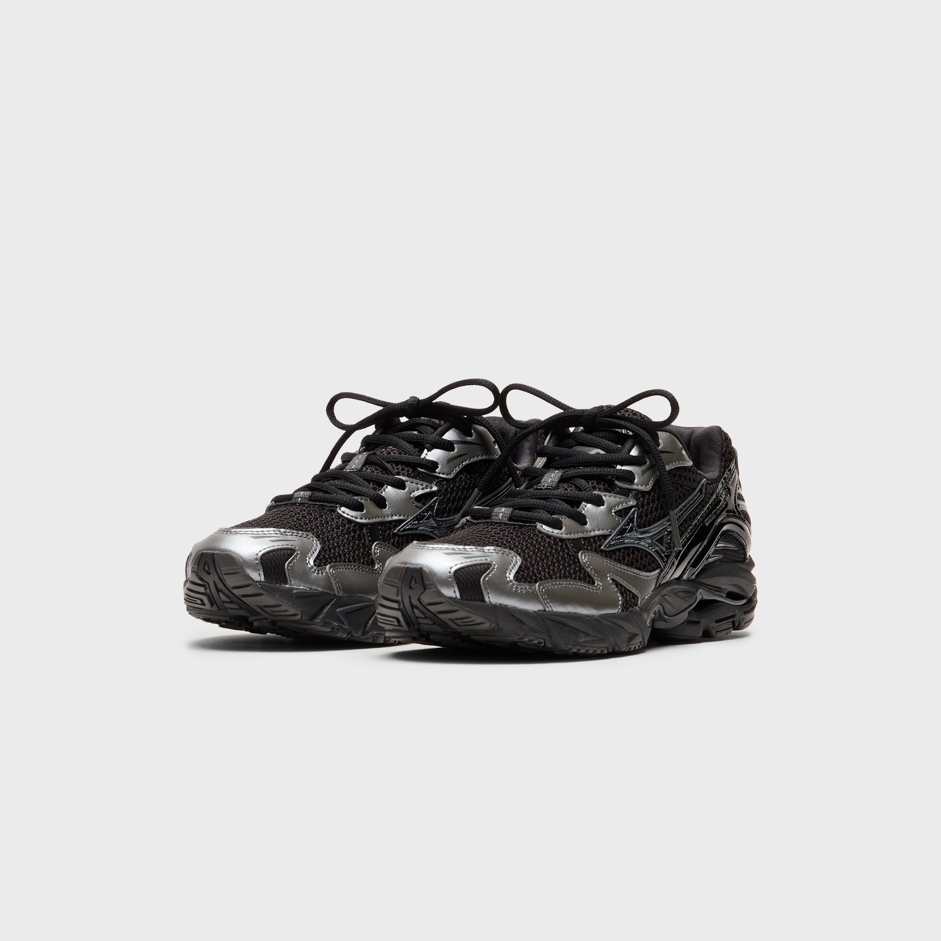 Mizuno Wave Rider 10 - Black / Black Sand / Metallic Gray