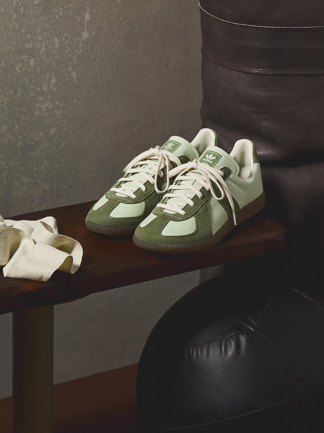 靴 Kith for  Originals BW Army Kith Classics for adidas Originals Spring 2026
